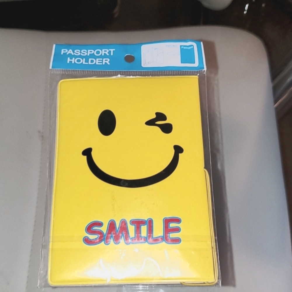 🔻Passport Holder - see options